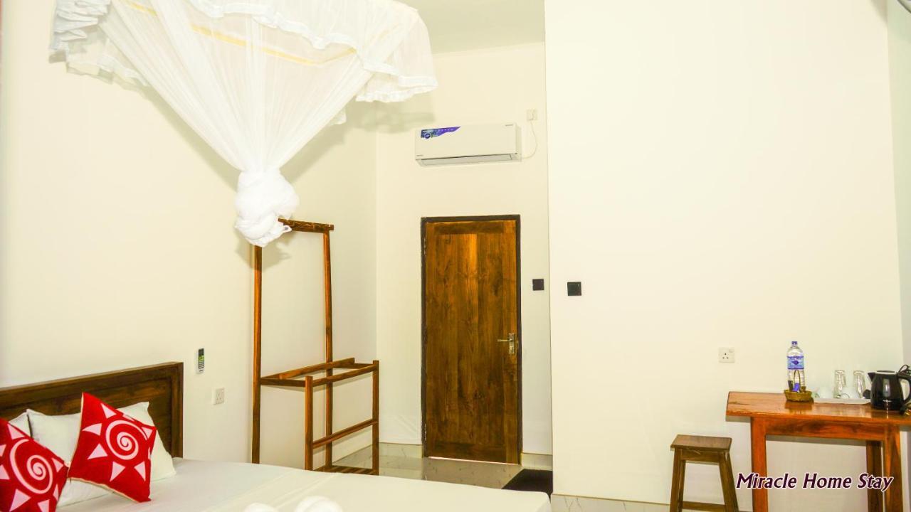 Miracle Home Stay Dambulla Exteriör bild