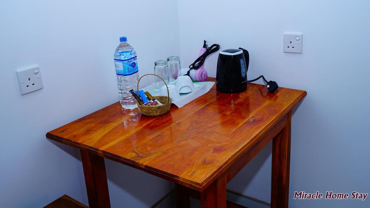 Miracle Home Stay Dambulla Exteriör bild